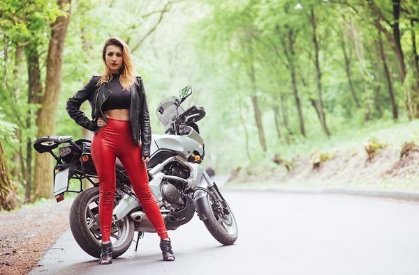 attractive girl with bike