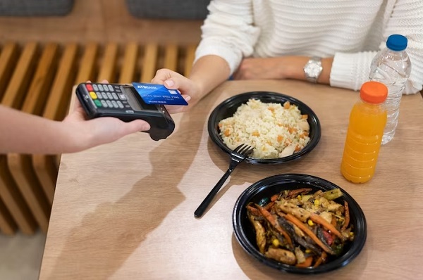 Best Credit Cards For Foodies