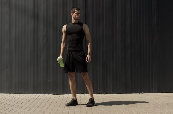 men wear a workout shorts
