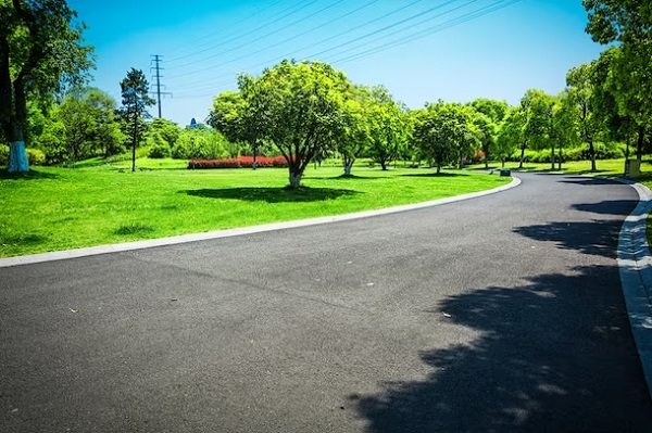 Top Benefits of Tarmac Driveways