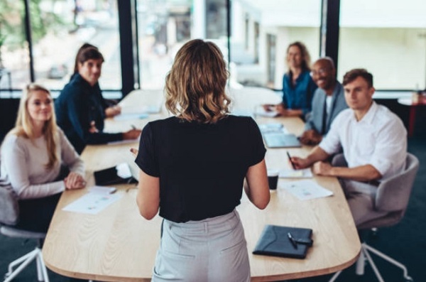 people Meeting with Boss