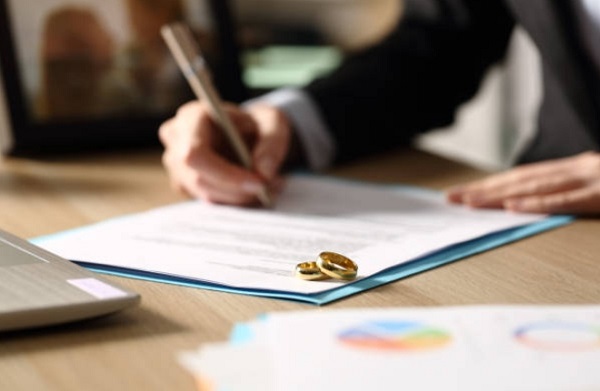 How to Pick Divorce Attorneys: Everything You Need to Know