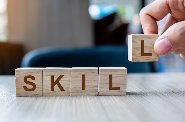 4 Essential Life Skills and How to Improve Them