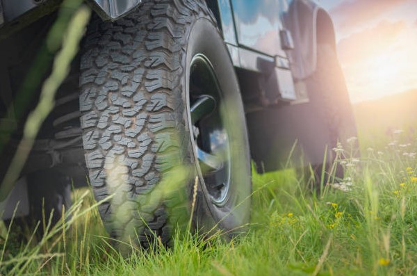 A Guide for Buying the Best 4×4 Tyres for Your Car