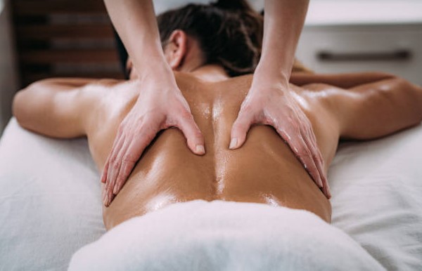 The Health Benefits of Asian Full Body Massage: A Complete Guide