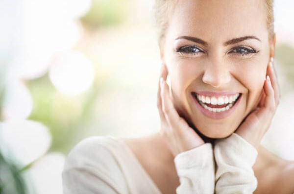3 Benefits of a Complete Smile Makeover