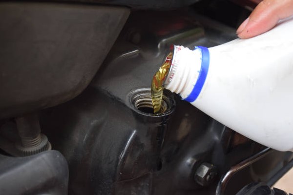 How to Choose the Right Motorcycle Air Filter Oil