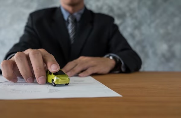 10 Questions to Ask When Choosing a Car Accident Lawyer