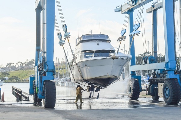 Maximizing Performance: How the Right Boat Exhaust Tips can Improve Your Vessel’s Efficiency