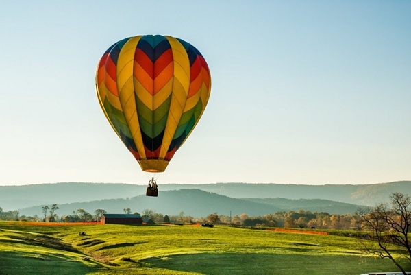 Soaring to New Heights: How High Do Hot Air Balloons Go?