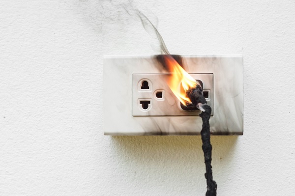 7 Signs Your Home is at Risk for an Electrical Fire