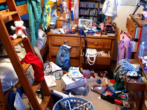 Start Organizing a Messy House