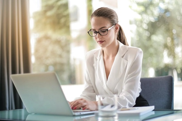 cute girl work on laptop