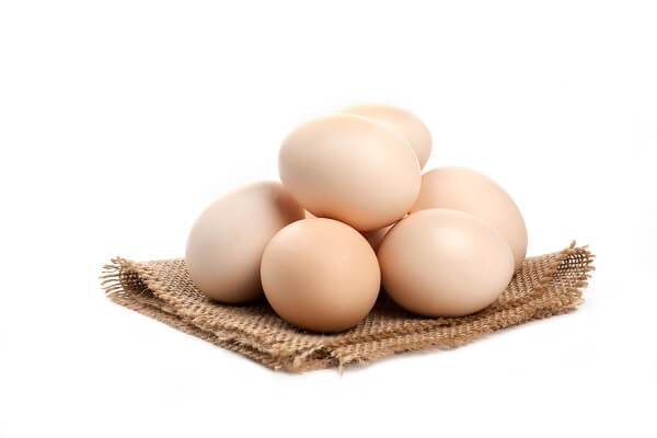 wie viel Eiweiß hat Ein ei