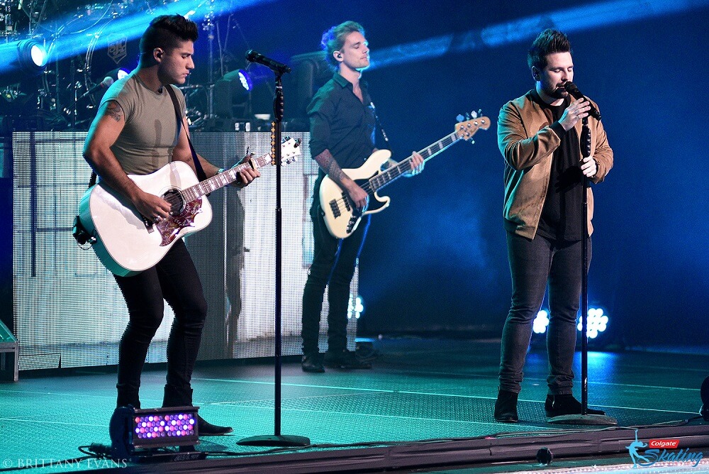 Dan and Shay on Live Stage