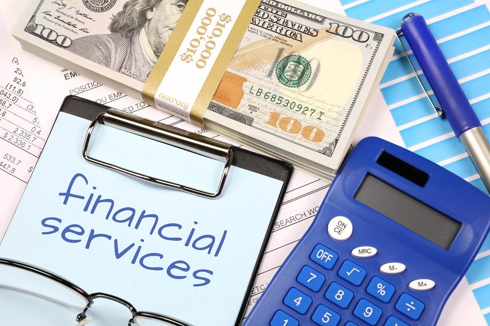 Calculate financial services